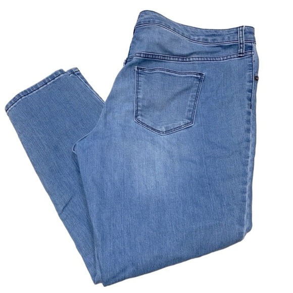 Universal Thread mid rise jegging size 18/34 - Picture 1 of 8